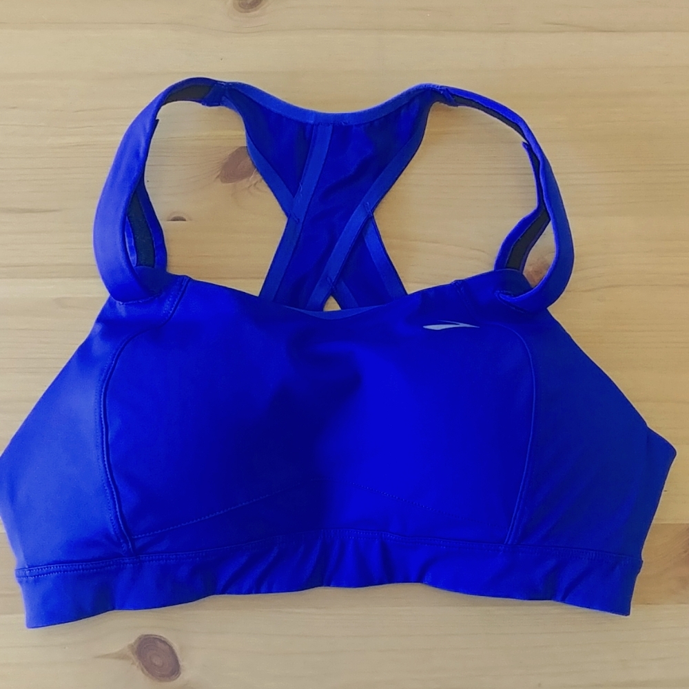 Brooks Juno high impact sports bra